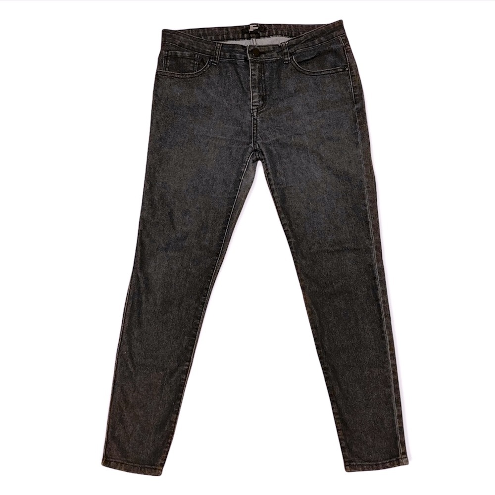 Forever 21 Basic Black Jeans